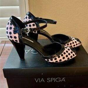 Via Spiga retro peep toe heels